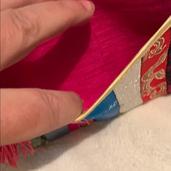 Original China Small Zip Case with pouch. - Picture 2 of 3